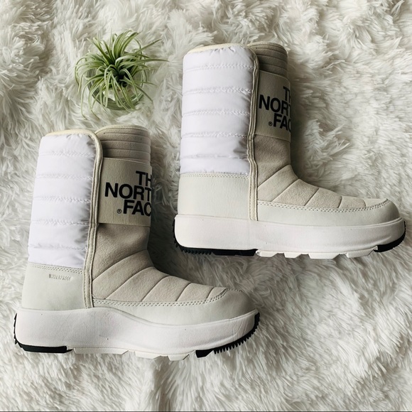 THE NORTH FACE Ozone Park Winter Pull On Boot - Picture 2 of 7